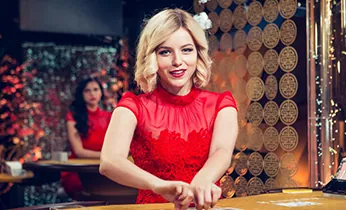 Chơi cùng bạn bè